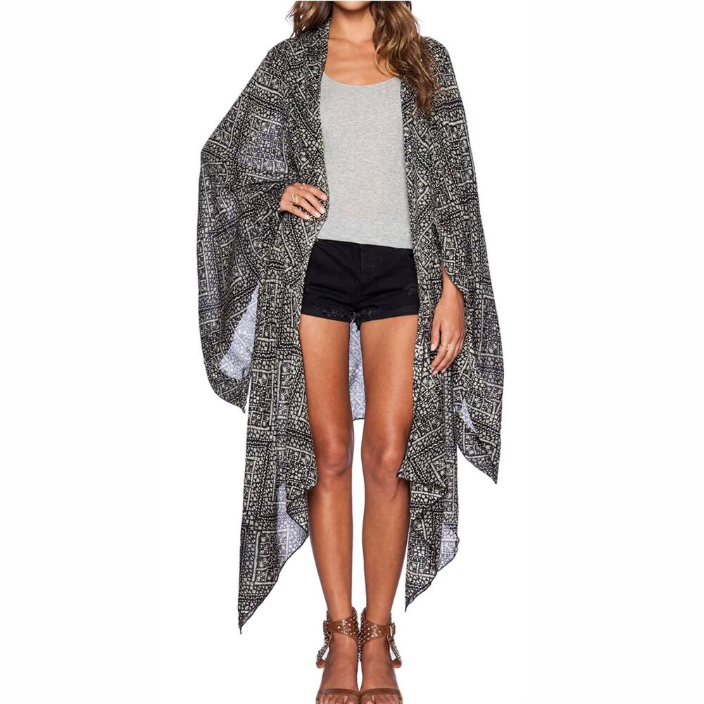 Buckle Amuse Society Batik Woven Kimono 2-Way Wrap O/S Black Off White Viscose